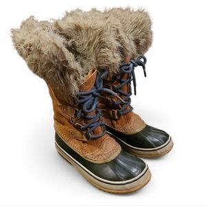 Sorel Joan of Arctic Brown and Black Winter Boots Women’s 6.5 Waterproof